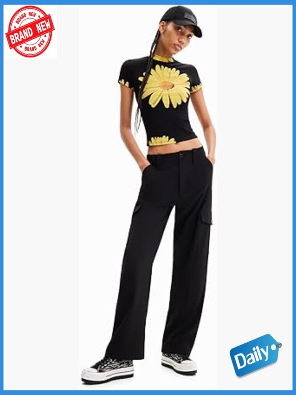 Flowy Cargo Trousers with Six Pockets, Mid Rise, Zip Closure